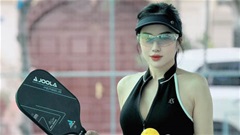 Loan Barbie gây thương nhớ ở sân pickleball