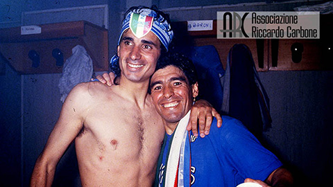 'Bố tôi giết mẹ tôi', bi kịch của cựu tiền đạo từng vô địch Serie A cùng Maradona