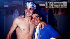 'Bố tôi giết mẹ tôi', bi kịch của cựu tiền đạo từng vô địch Serie A cùng Maradona