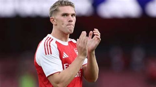 VIDEO: 'Bom tấn'  Viktor Gyokeres thi đấu thế nào trong trận đá chính đầu tiên cho Arsenal