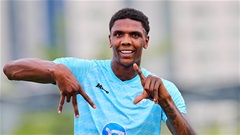 Kyle Hudlin, tiền đạo cao bậc nhất thế giới so tài cặp bài trùng hay nhất V.League