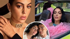 Bồ Ronaldo ‘làm tất ăn cả’