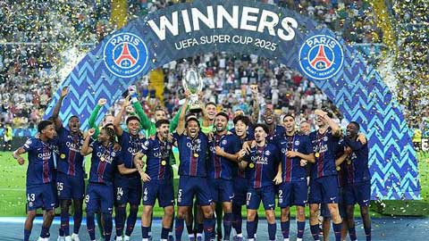 VIDEO: Khoảnh khắc PSG nâng cao Siêu cúp châu Âu 2025