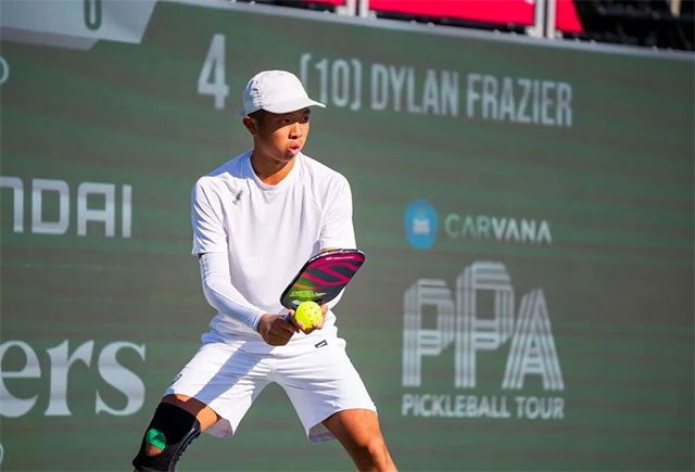 Thần đồng Pickleball Quang Dương  miệt mài 'cày ải' trong điều kiện siêu khắc nghiệt