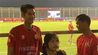 Xuân Bắc - Hiểu Minh ăn mừng cùng gia đình, dàn sao xịn giúp PVF có 3 điểm lịch sử tại V.League
