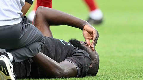 Lukaku chấn thương, Napoli lo sốt vó