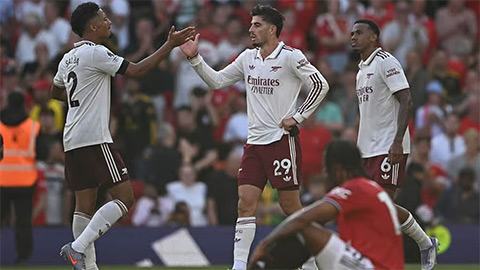 Điểm nhấn MU 0-1 Arsenal: Sesko ra mắt, tinh thần MU và màn trình diễn 'mù mắt' của Gyokeres