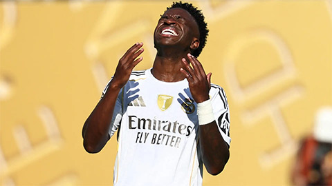 Vinicius chê hợp đồng mới với Real Madrid, bỏ ngỏ khả năng ra đi