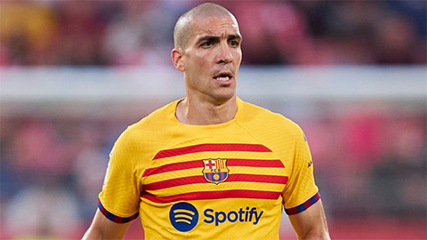 Barca chấm dứt hợp đồng với 'người bị lãng quên' ở đội một