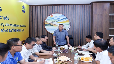 Chủ tịch LĐBĐVN thăm và làm việc với LĐBĐ tỉnh Nghệ An
