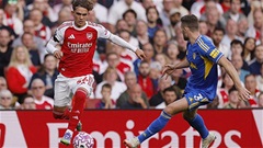 Arsenal ra mắt thần đồng 15 tuổi ở màn thảm sát Leeds United