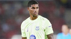 Marcus Rashford bị rút ra ngay hiệp 1, fan mỉa mai 'biến Barca thành MU'