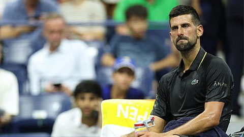 Novak Djokovic lộ vết thương đáng sợ khi chạm trán tay vợt gốc Việt ở US Open 2025