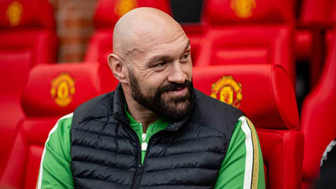 Tay đấm giàu có Tyson Fury bỏ coi bóng đá chỉ vì MU