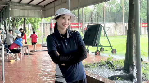 Hot girl bắn cung Ánh Nguyệt 'đạp sóng cưỡi gió' trong thời tiết mưa lũ