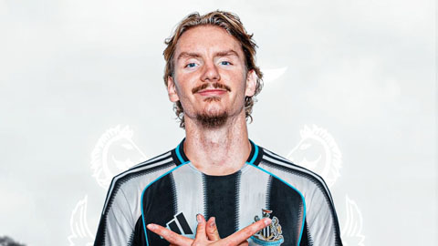 Top 7 vụ chuyển nhượng vừa hoàn tất: Newcastle chơi 'tất tay'