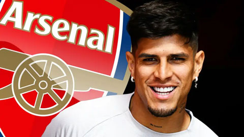 Arsenal đạt thỏa thuận chiêu mộ Piero Hincapie từ Bayer Leverkusen