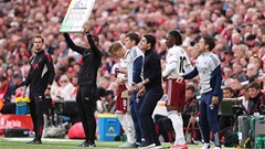 Trực tiếp Liverpool 1-0 Arsenal: Szoboszlai lập siêu phẩm mở tỷ số