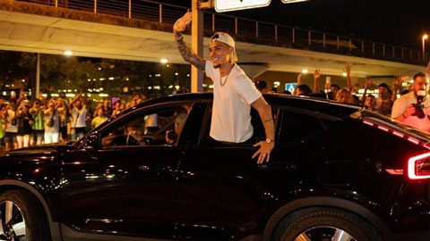 VIDEO: Antony lại gây sốt khi tái xuất Betis, được CĐV chào đón nồng nhiệt