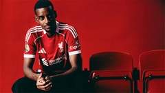 'Kẻ nổi loạn' Isak nói gì sau khi tới Liverpool?
