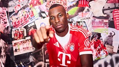 Thương vụ Jackson sang Bayern đi vào lịch sử