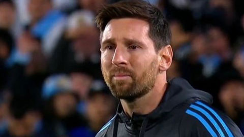 VIDEO: Messi rơi nước mắt ở trận đấu cuối sân nhà với Argentina