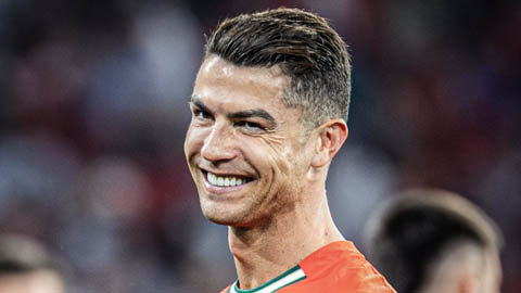 Cristiano Ronaldo đi vào lịch sử World Cup