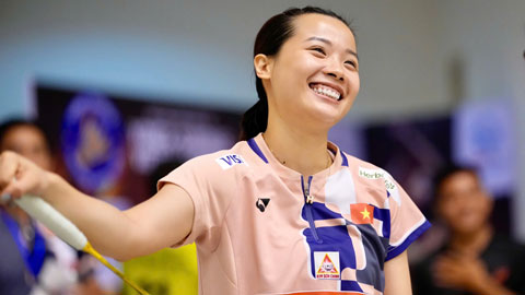Nguyễn Thùy Linh đánh bại tay vợt Thái Lan nghẹt thở, tiến vào bán kết Vietnam Open 2025