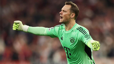 Neuer 'chumg mâm' với Ronaldo sau chiến thắng đáng nhớ của Bayern trước Chelsea