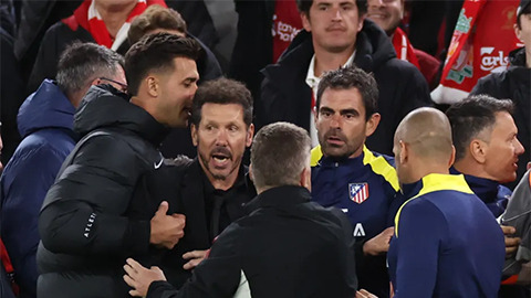 Fan cuồng Liverpool thách thức Simeone ‘có tiền án tiền sự’