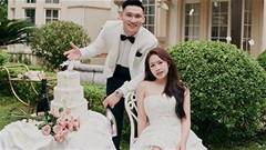 Thủ môn ĐT Việt Nam cưới ‘chị đẹp’ tiếp viên hàng không hơn tuổi