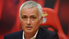 ‘Mourinho là kẻ đồng tính’