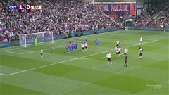  Trận đấu Palace vs Liverpool phải tạm dừng vì sự cố hy hữu