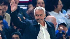 Mourinho đổ lỗi cho người tiền nhiệm ở trận Benfica thua Chelsea