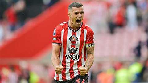 Xhaka có thể phá kỷ lục tồn tại từ năm 1997 khi gặp MU