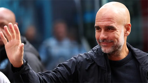 Pep Guardiola vượt mặt Sir Alex và Arsene Wenger