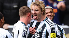 Woltemade ghi tên vào lịch sử Newcastle