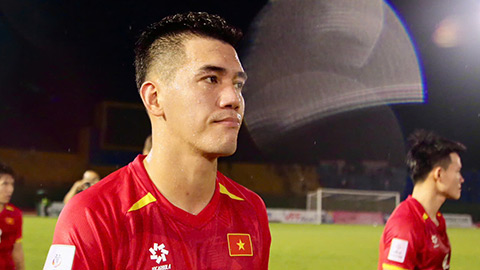 Vì sao Tiến Linh không rời sân trước yêu cầu thay người?