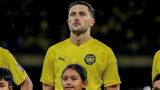 Trung vệ nhập tịch Malaysia 'tuyên chiến' với FIFA