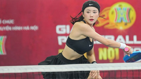 Hot girl Bình 'Gấu' đập pickleball kinh hồn bạt vía, fan lo cho… chồng tương lai