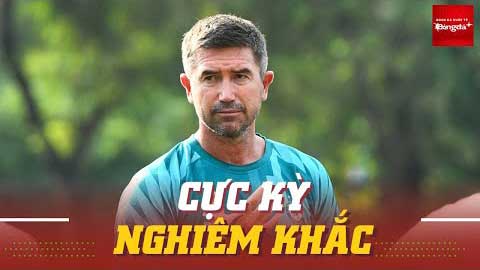 HLV Harry Kewell hò hét, thị phạm cho các học trò trước đại chiến với Ninh Bình