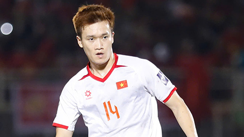 Vì sao HLV Kim Sang Sik phải thay Hoàng Đức?