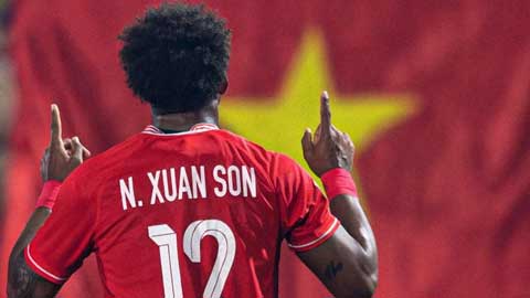Xuân Son bắn tín hiệu cho ĐT Việt Nam