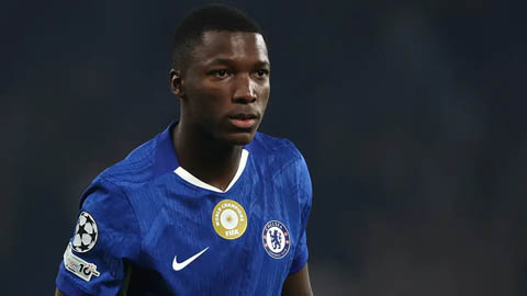Chelsea tự tin giữ chân Caicedo trước 'mật ngọt' của Real Madrid