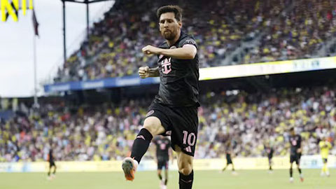 VIDEO Mãn nhãn khi Messi lập hat-trick bàn thắng vào lưới Nashville