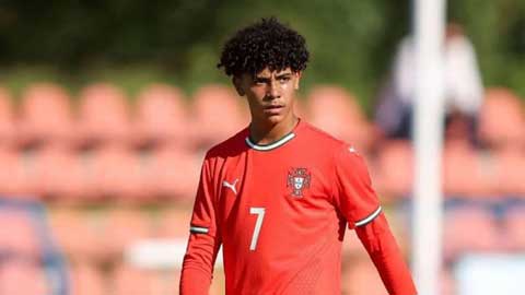 Xem con trai Ronaldo lập cú đúp vào lưới U15 Croatia, lên tuyển U16 Bồ Đào Nha