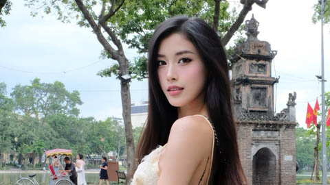 Hot girl bóng chuyền Đặng Thu Huyền khoe dáng nuột