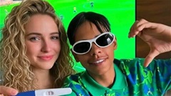 Con trai Neymar báo tin bạn gái hơn 13 tuổi mang bầu