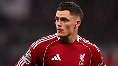 'Bom tấn' Liverpool bị fan Brentford xúc phạm tàn nhẫn