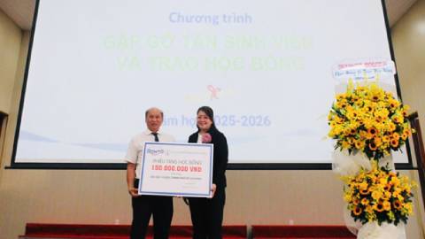Rohto-Mentholatum (Việt Nam) trao học bổng thường niên năm 2025 và lan tỏa sứ mệnh chăm sóc cộng đồng